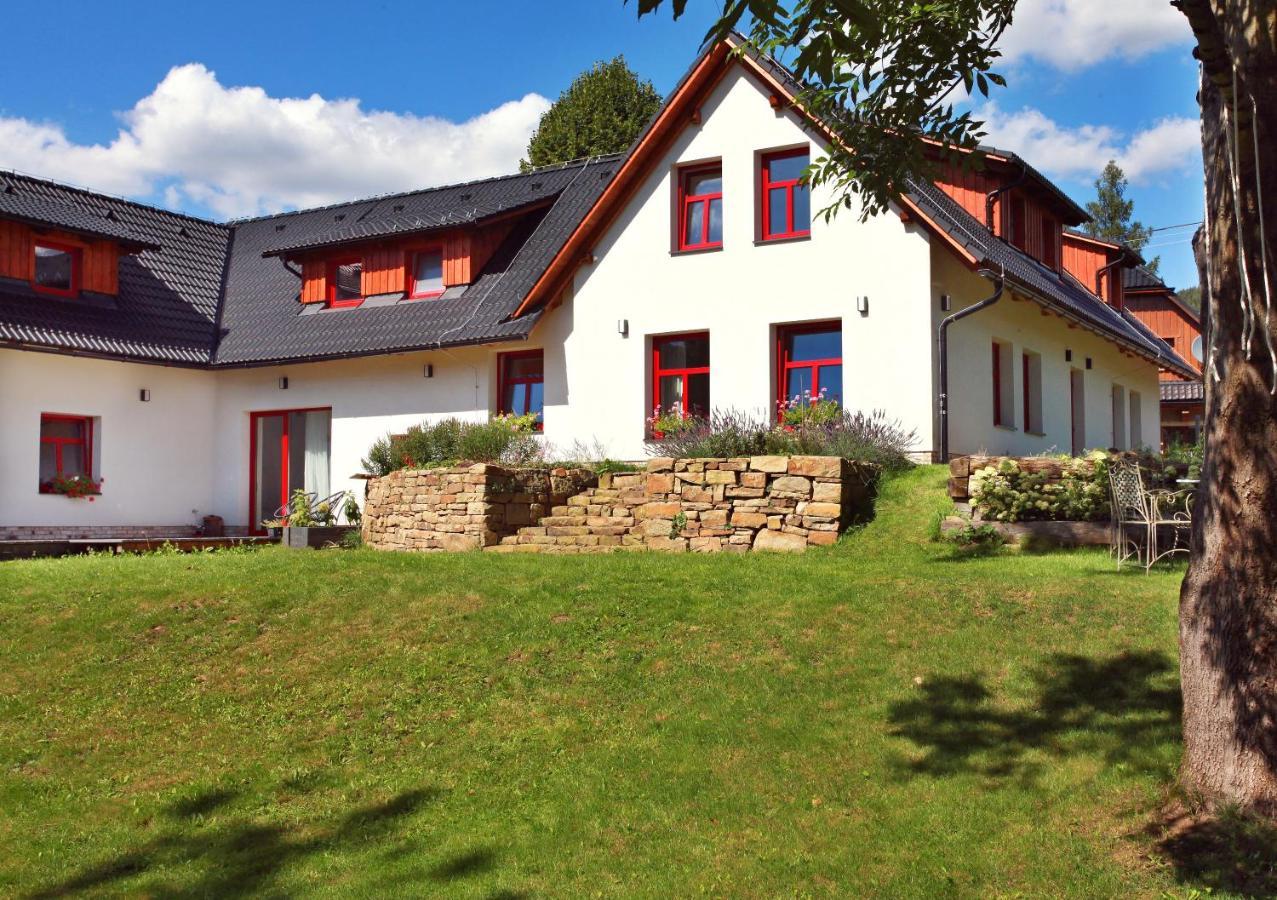 Atelier 673 Guest House Dolní Bečva Bagian luar foto